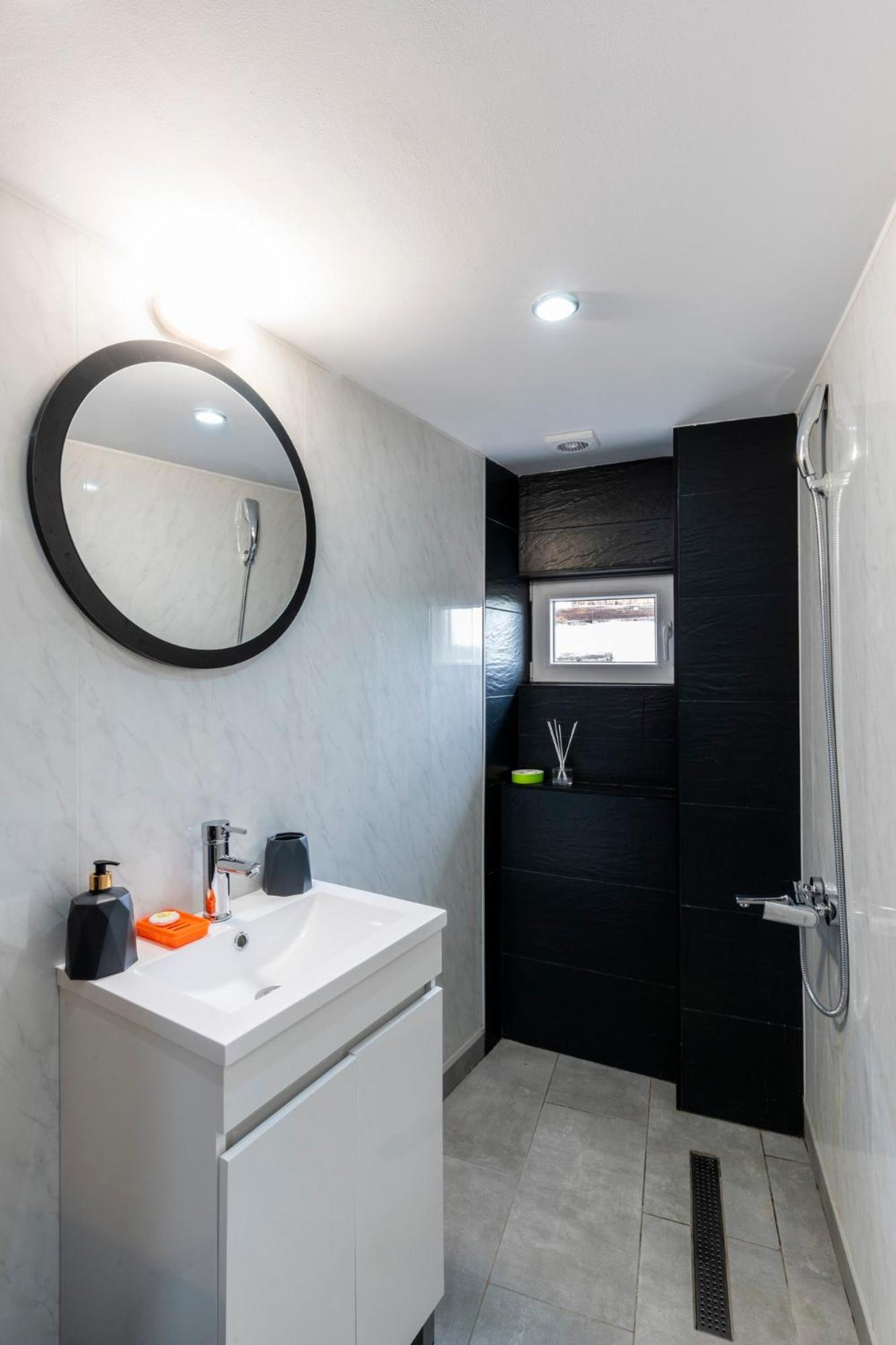 Bobevata Guest House - Floor 2 - Stunning View Old Town 大特尔诺沃 外观 照片
